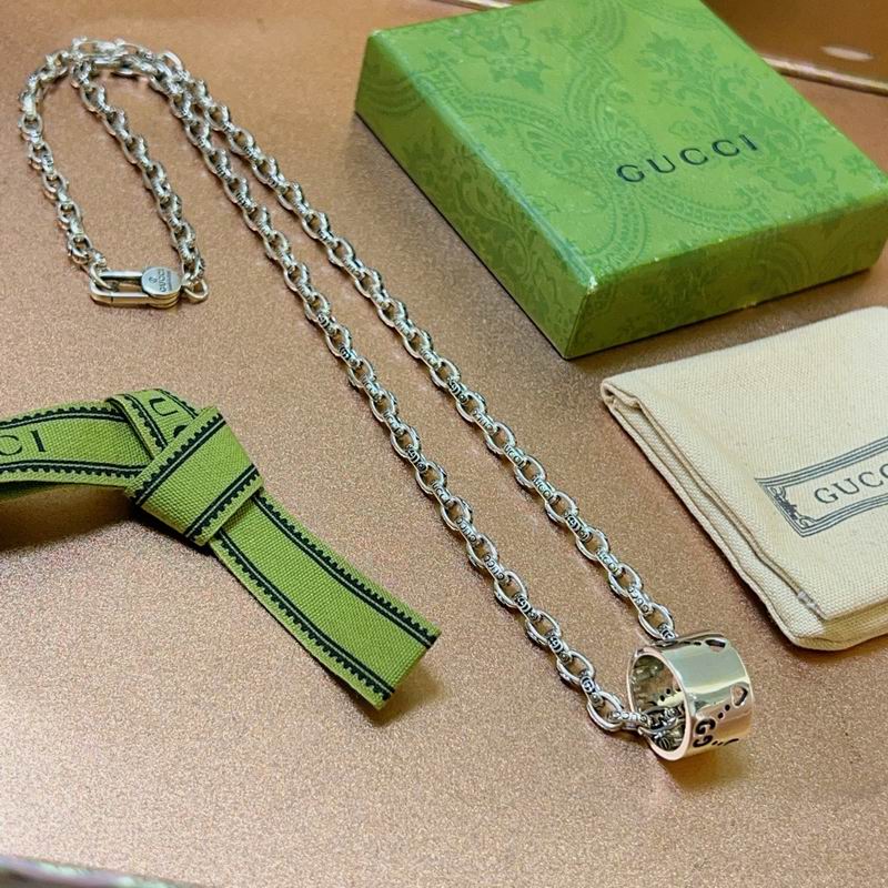 Gucci Necklace 05yxh52